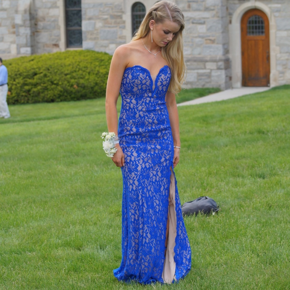 Prom dress